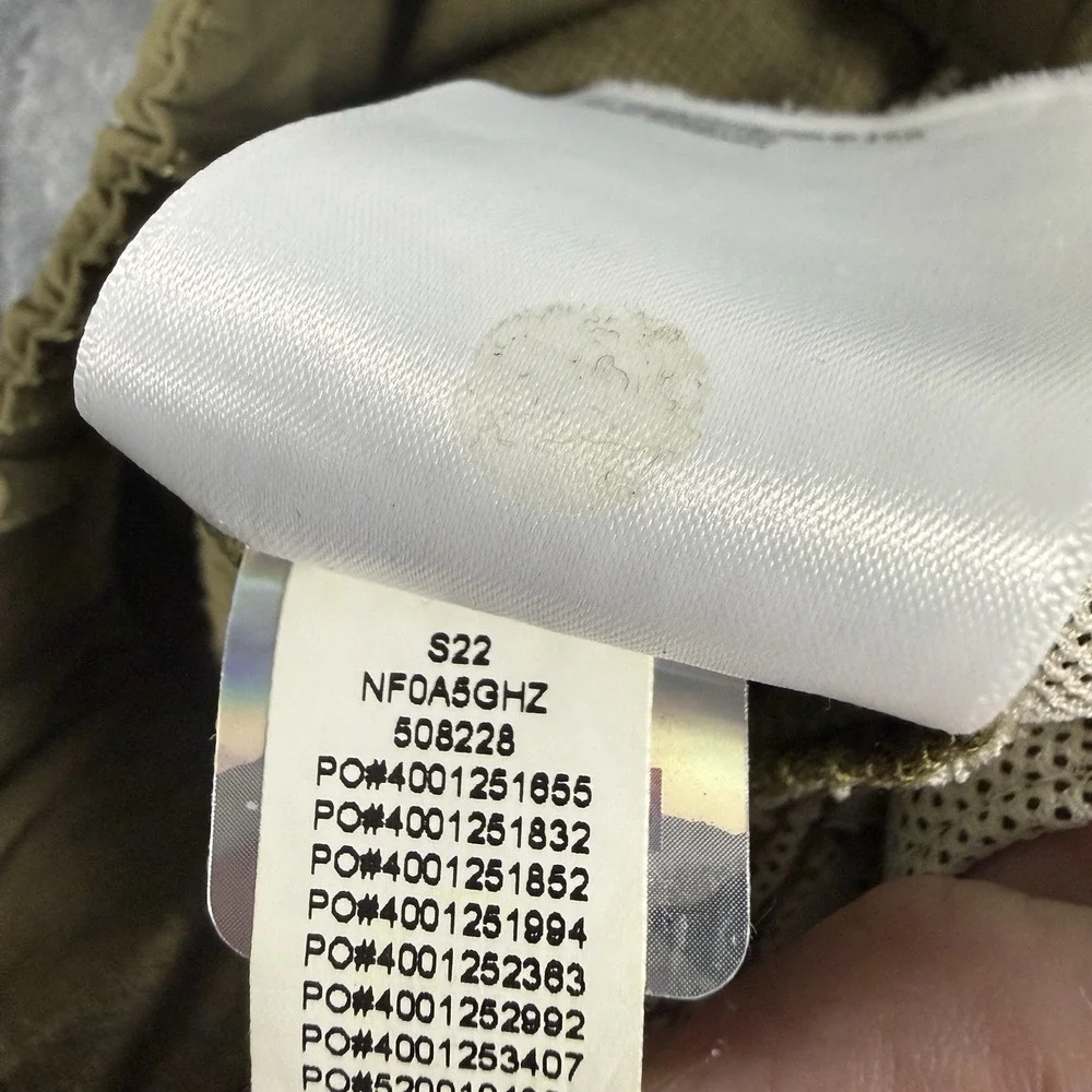 The North Face Class V Belted Pants XXL Khaki Olive Tech Travel Mens Relaxed Fit